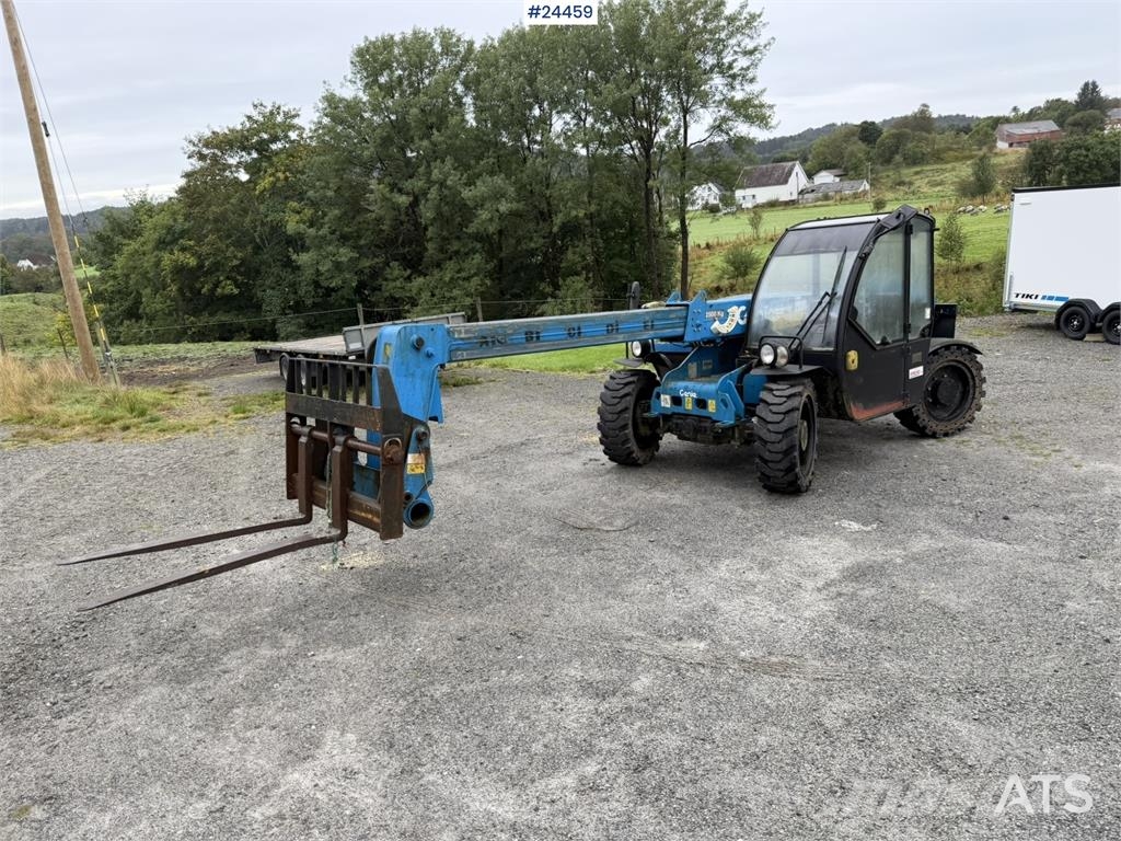 Genie GTH-2506 telescopic handler supplied with a bucket Teleskophjullastere
