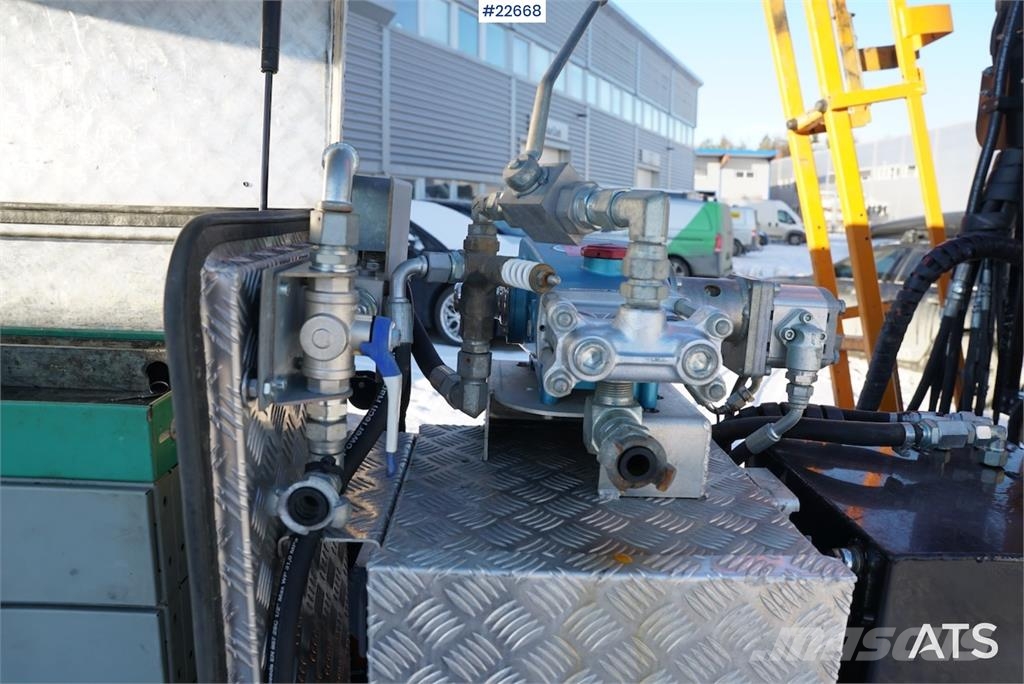 Geotech 504 Georigg med skjær Апаратура за повърхностна редова сеидба