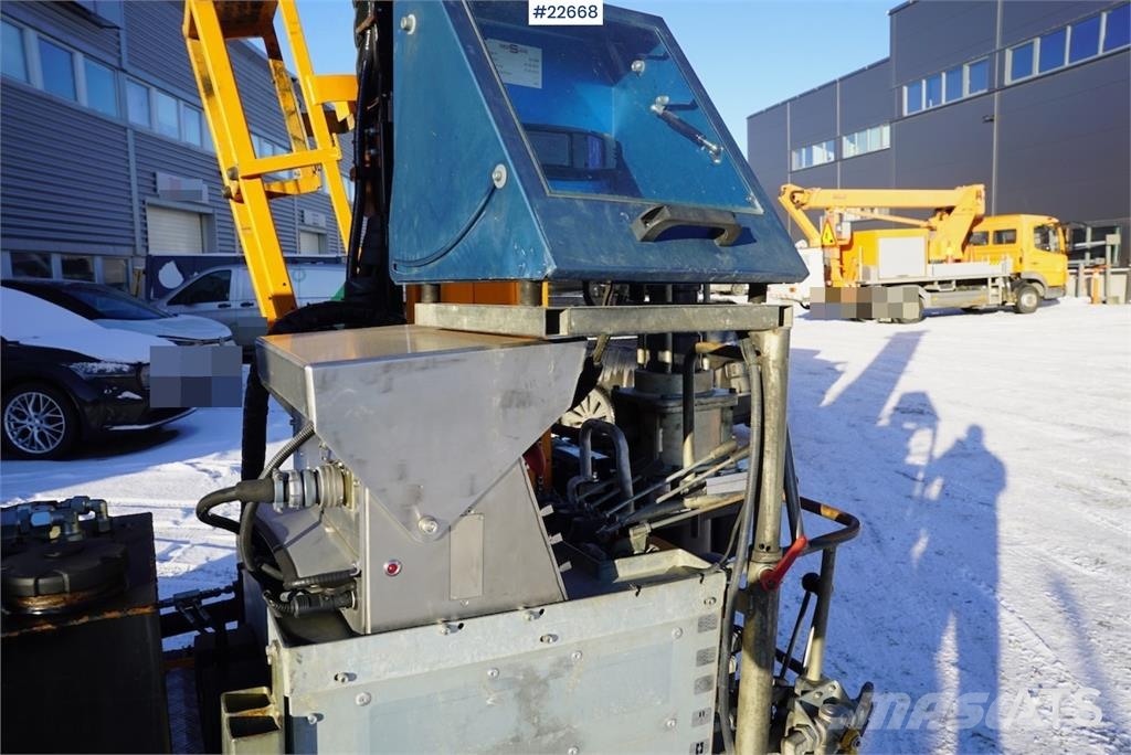 Geotech 504 Georigg med skjær Апаратура за повърхностна редова сеидба