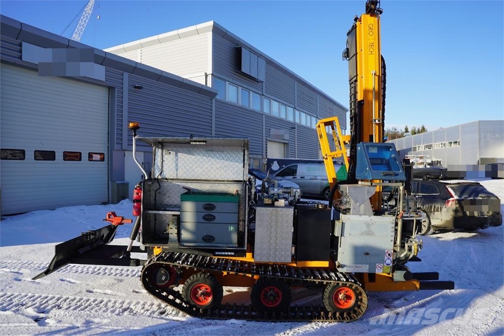 Geotech 504 Georigg med skjær Апаратура за повърхностна редова сеидба