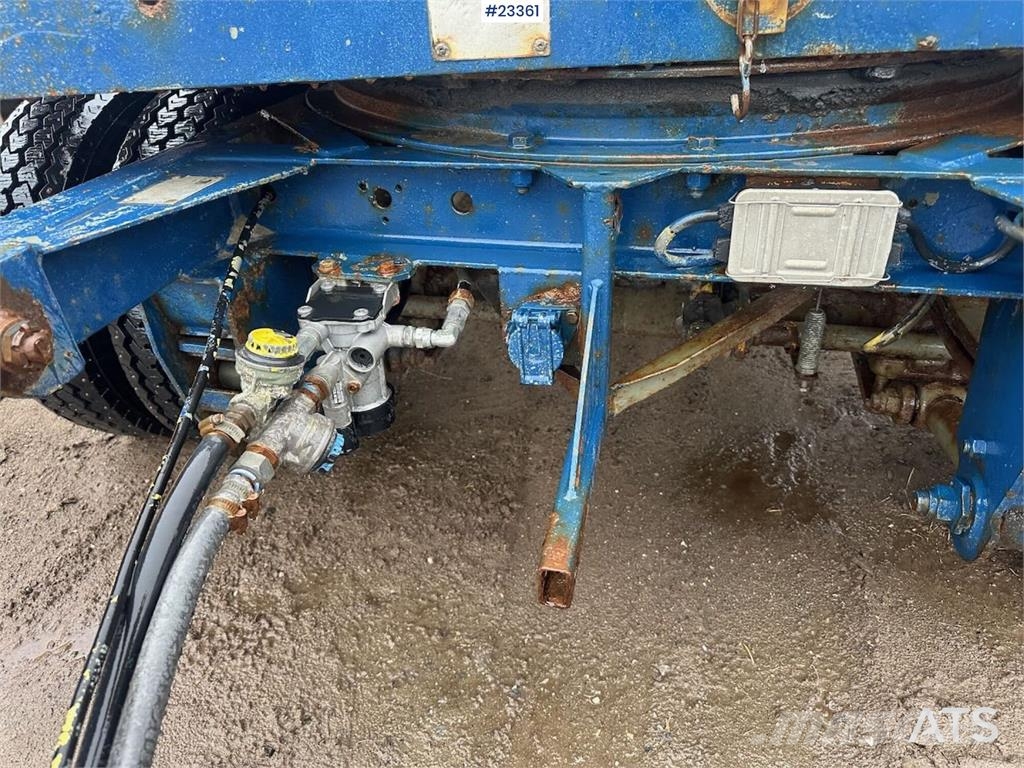 Goldhofer 24/80 machine trailer w/ two sets of tires لوادر منخفضة