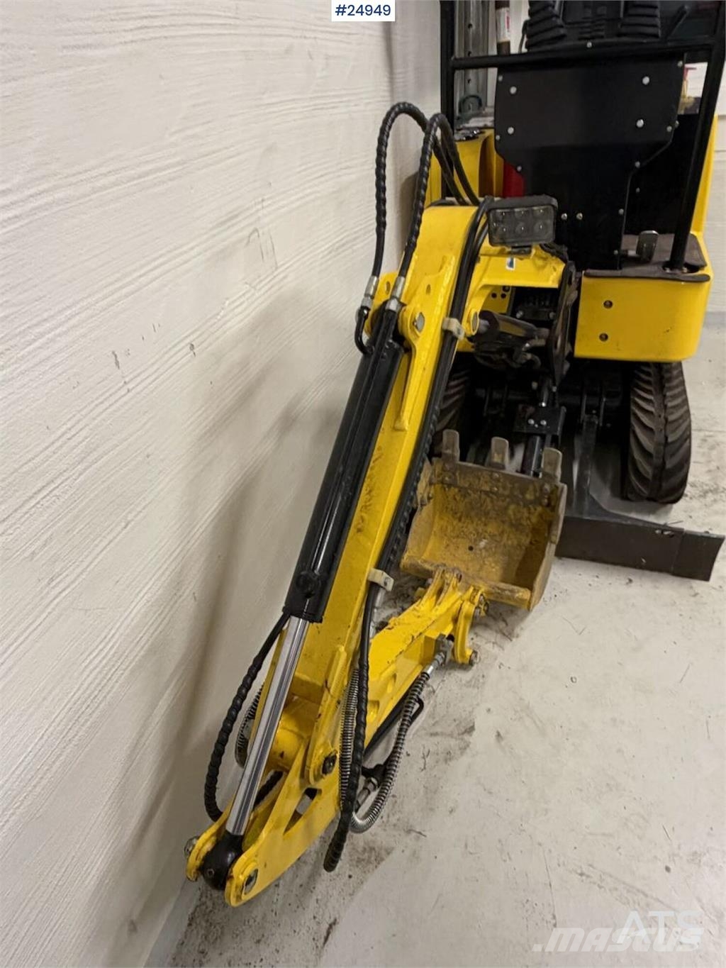 Gunter GG1050 Mini Excavator – 28 hours – Trailer Mini kotrók < 7t