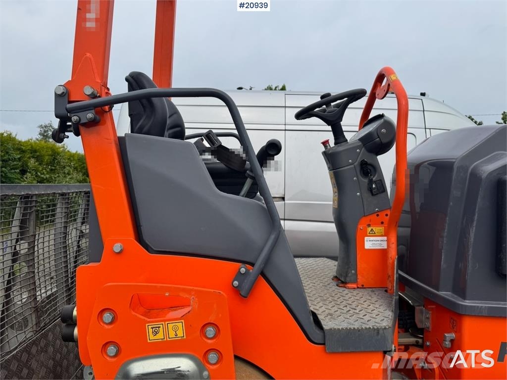 Hamm HD12 VV Tandem roller. Котки тротуарні