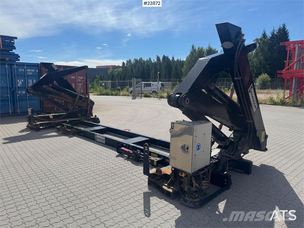 Hammar 140B Sideloader – One Lifting Arm Replaced in 2021 Otros componentes