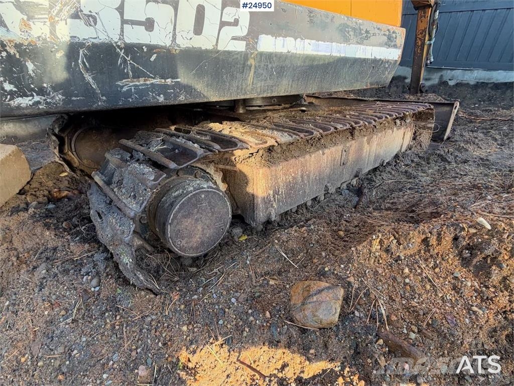Hanix N3502 Mini excavator – Bucket Mini excavadoras < 7t