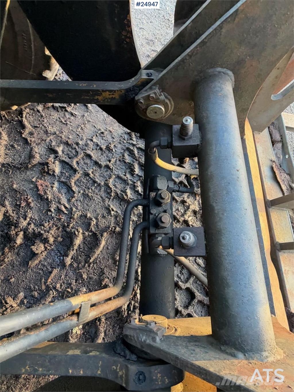 Hanomag 44 DI Wheel Loader Gumikerekes homlokrakodók