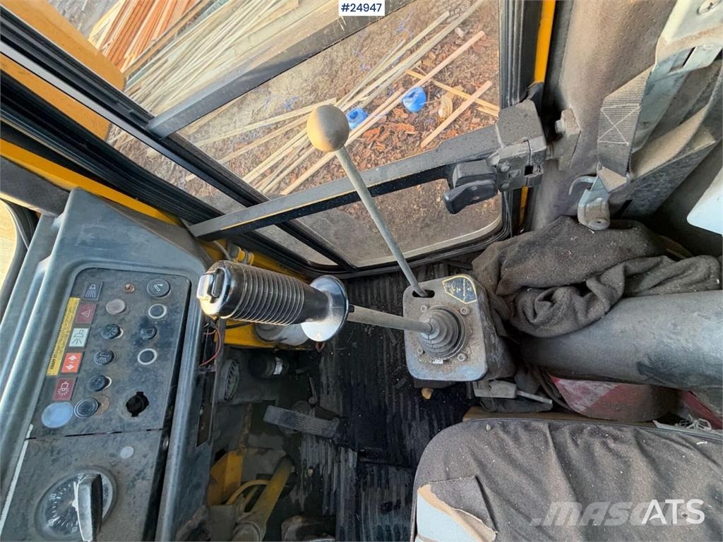 Hanomag 44 DI Wheel Loader Gumikerekes homlokrakodók
