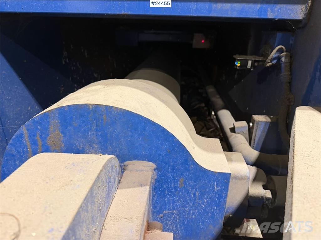 Harris Badger L125 S2 11/8 baler Teollisuuden paalaimet