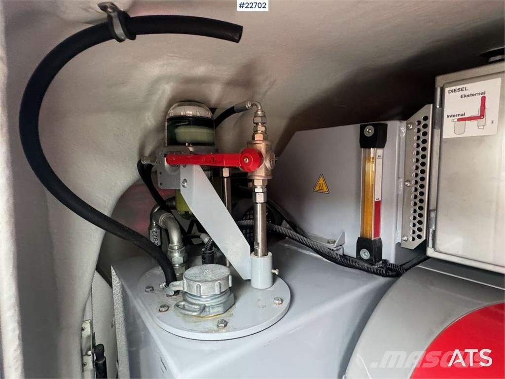 Heat Work HW3600. 590 hours! Heating and thawing equipment