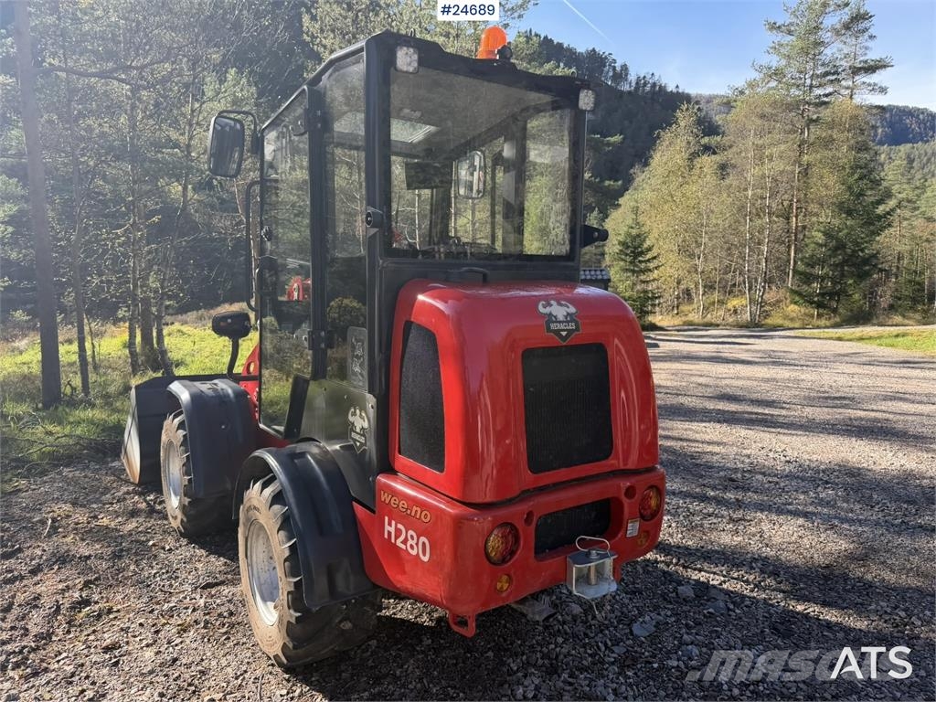 Heracles H280 Wheel Loader w/Snow Plow, Bucket and Pallet F Wheel loaders