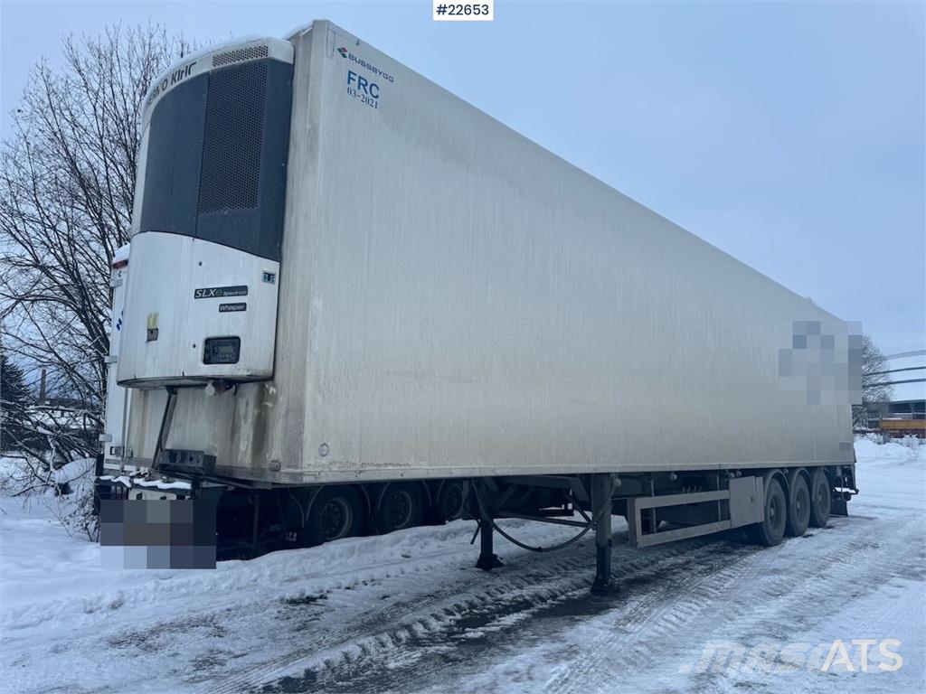 HFR Cabinet semi with Thermo King unit. 冷藏车