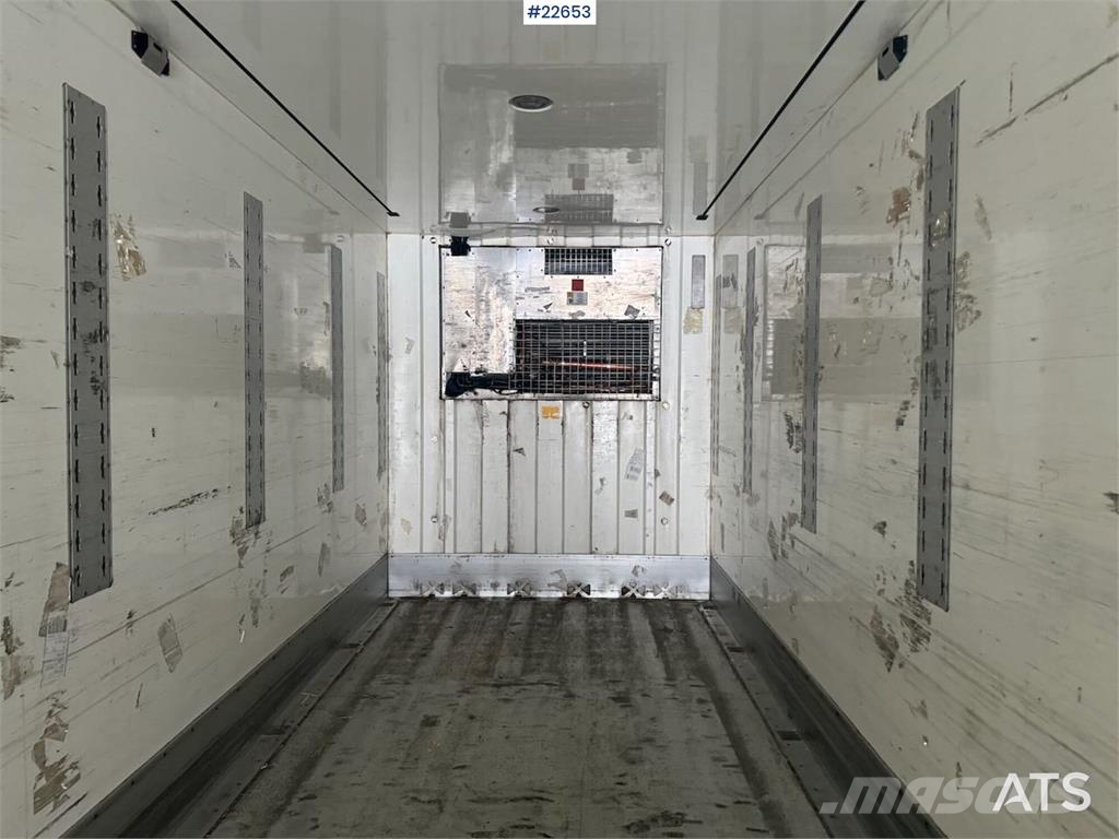 HFR Cabinet semi with Thermo King unit. 冷藏车