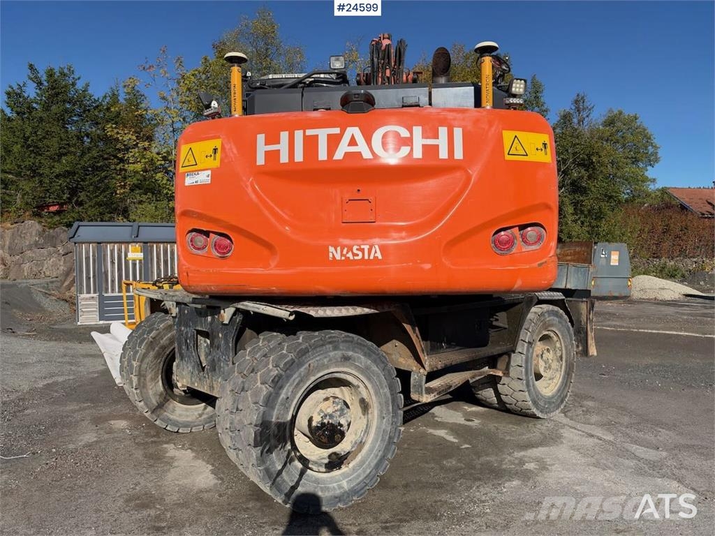 Hitachi ZX140W-6 Wheeled excavator with tilt, bucket and N Hjulgravere