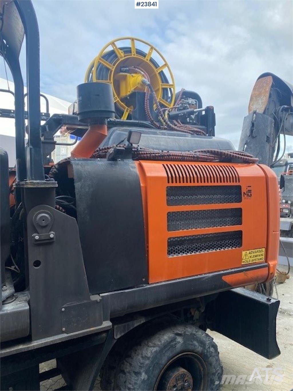 Hitachi ZX220W-7 wheel excavator Wielgraafmachines