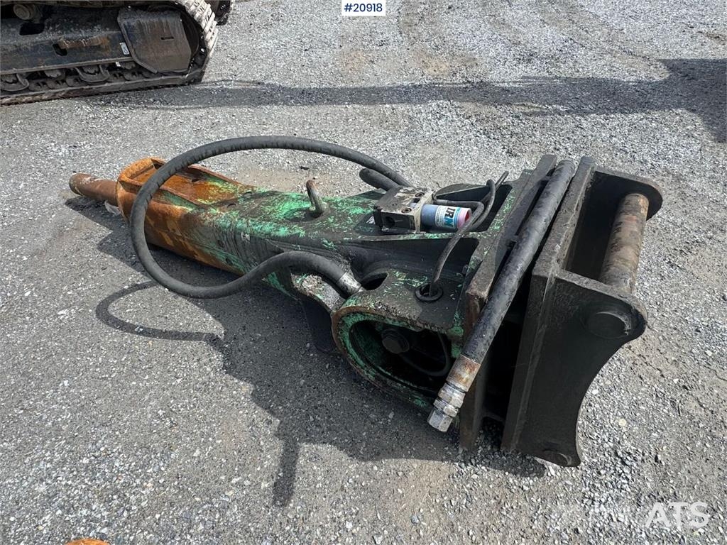 Hitachi ZX225 USR LC-6 Tracked Excavator w/ Rototilt, Grad Crawler excavators