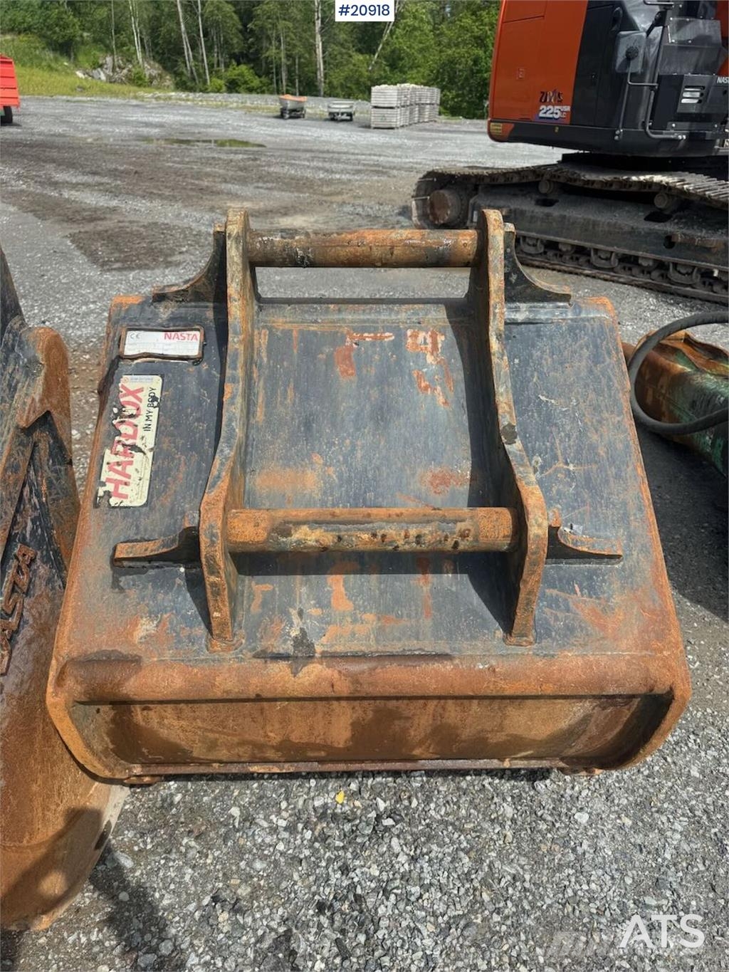 Hitachi ZX225 USR LC-6 Tracked Excavator w/ Rototilt, Grad Crawler excavators