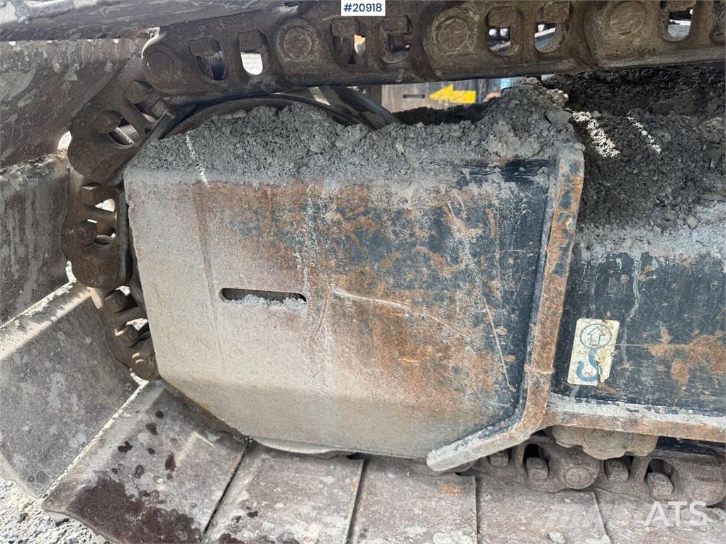 Hitachi ZX225 USR LC-6 Tracked Excavator w/ Rototilt, Grad Crawler excavators