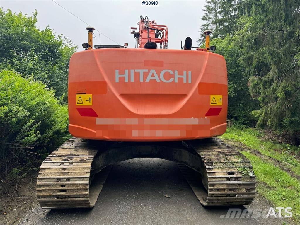 Hitachi ZX225 USR LC-6 Tracked Excavator w/ Rototilt, Grad Crawler excavators