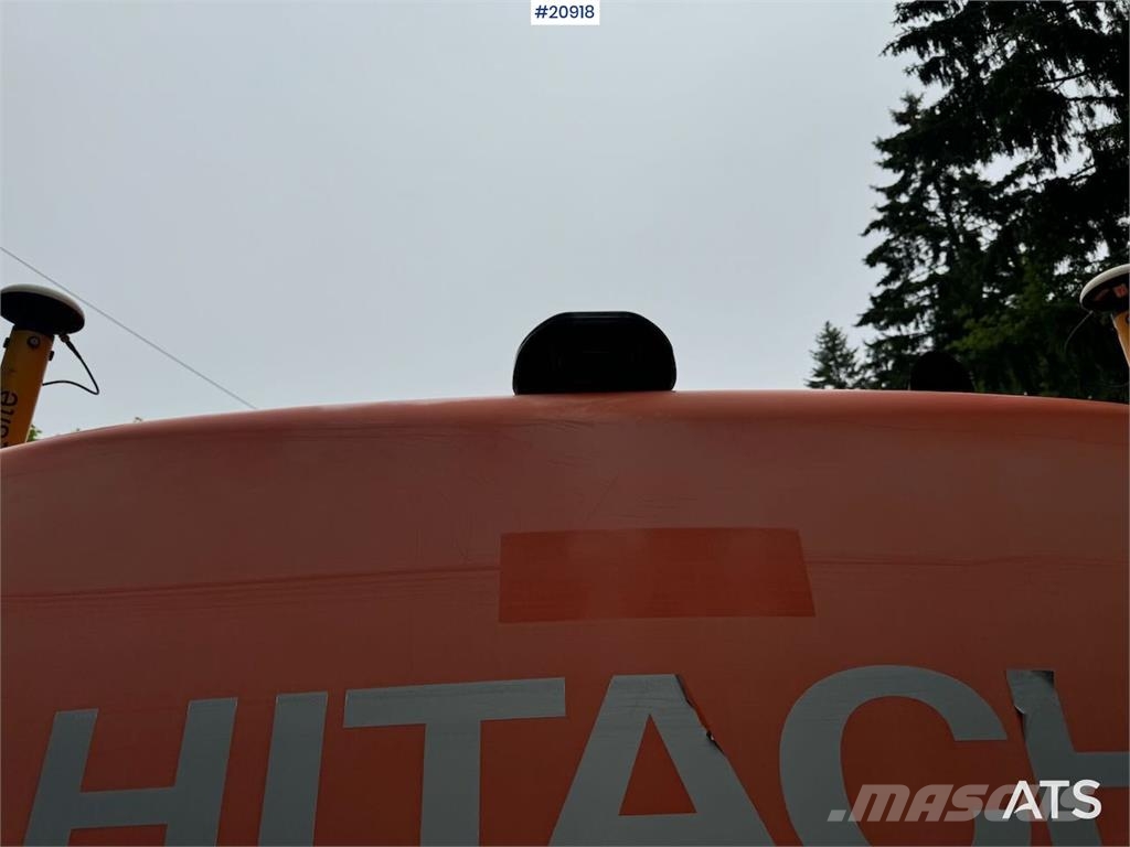 Hitachi ZX225 USR LC-6 Tracked Excavator w/ Rototilt, Grad Crawler excavators