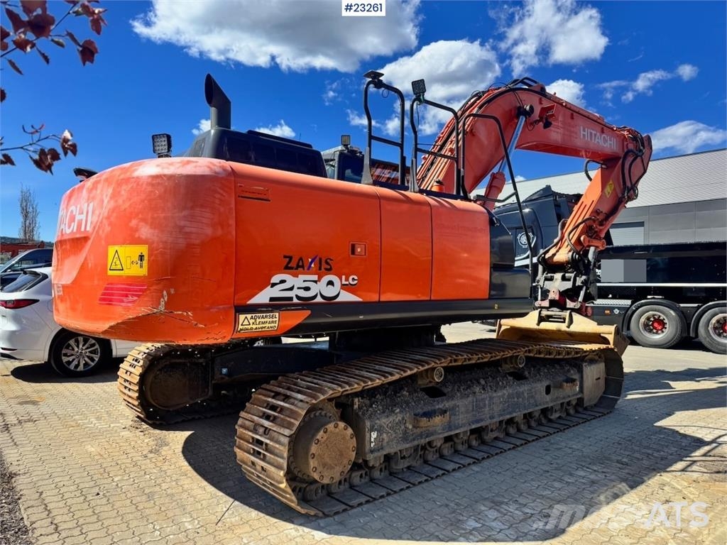 Hitachi ZX250LC-6 Excavator – GPS – Rototilt – 2 Buckets Escavadeiras de esteiras