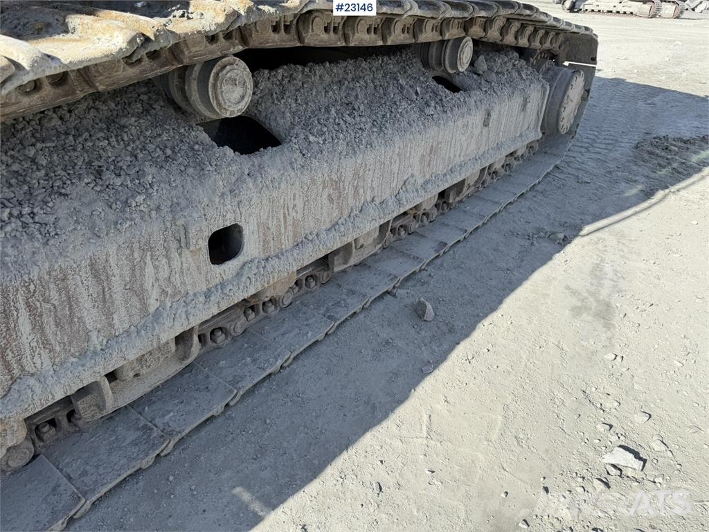 Hitachi ZX290LC-5B excavator with a digging bucket Koparki gąsienicowe