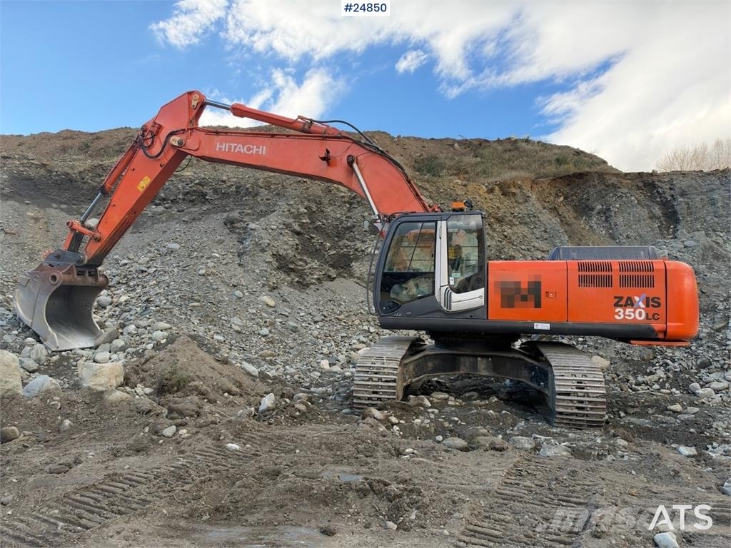 Hitachi ZX350LC-3 Excavator with Digging Bucket Beltegraver