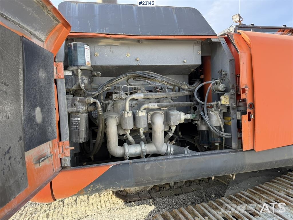 Hitachi ZX350LC-5B excavator with a tooth bucket Crawler excavators