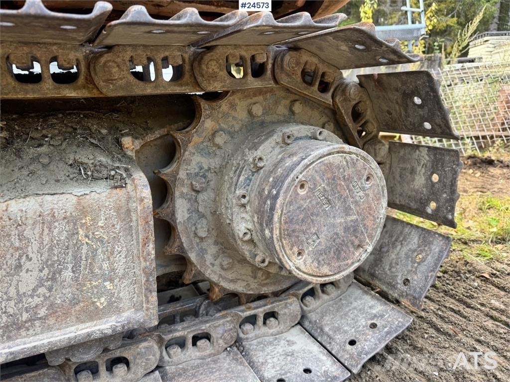 Hitachi ZX70 Excavator with Tiltrotator and 3 Buckets – On Beltegraver