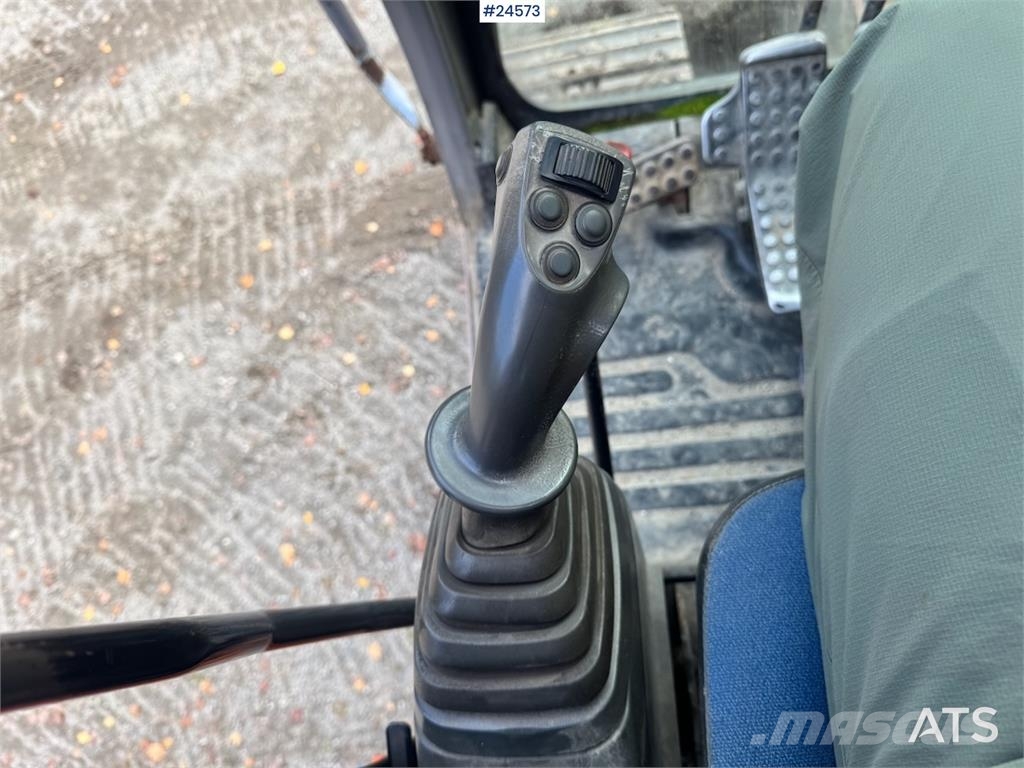 Hitachi ZX70 Excavator with Tiltrotator and 3 Buckets – On Beltegraver