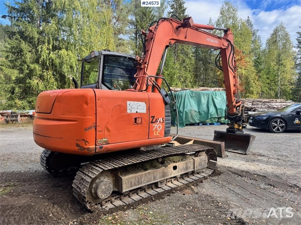 Hitachi ZX70 Excavator with Tiltrotator and 3 Buckets – On Beltegraver