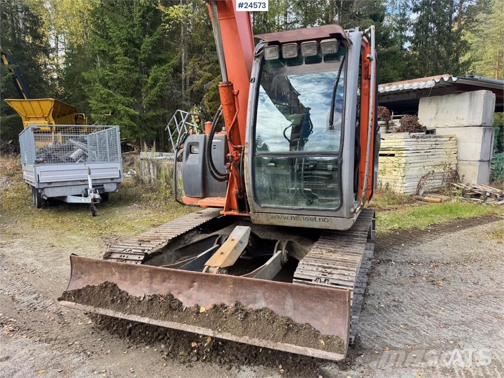 Hitachi ZX70 Excavator with Tiltrotator and 3 Buckets – On Beltegraver