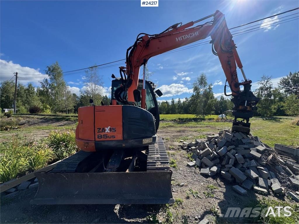 Hitachi ZX85US-5A Excavator with Tilt, Grading Bucket and  Beltegraver