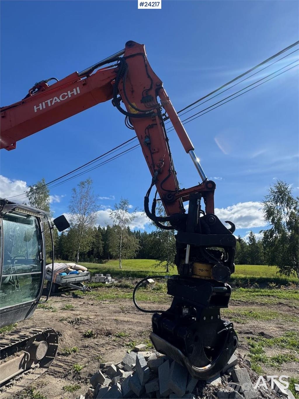 Hitachi ZX85US-5A Excavator with Tilt, Grading Bucket and  Beltegraver