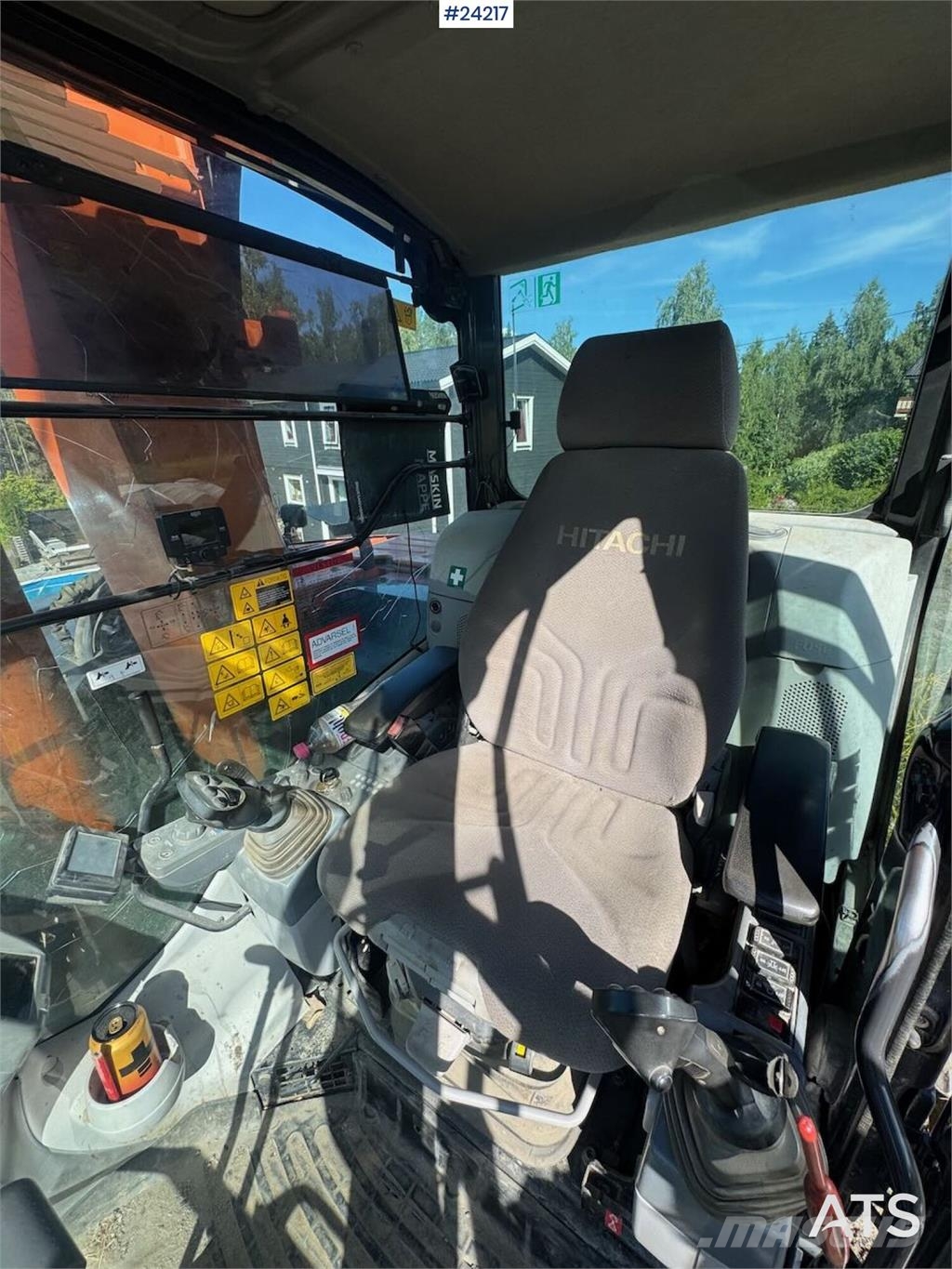 Hitachi ZX85US-5A Excavator with Tilt, Grading Bucket and  Beltegraver