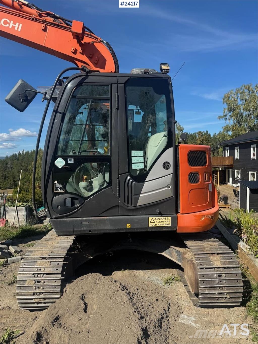 Hitachi ZX85US-5A Excavator with Tilt, Grading Bucket and  Beltegraver