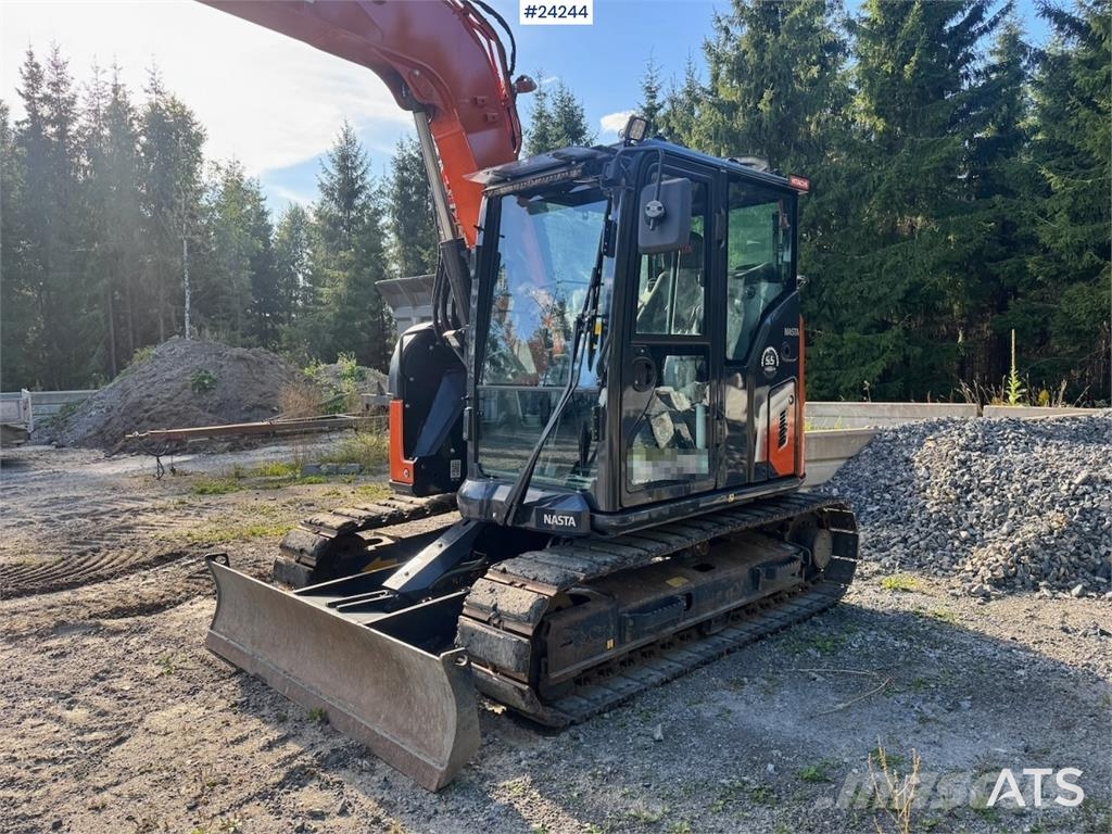 Hitachi ZX95US-7 Excavator w/ Rototilt w/ grab – 2 buckets Beltegraver