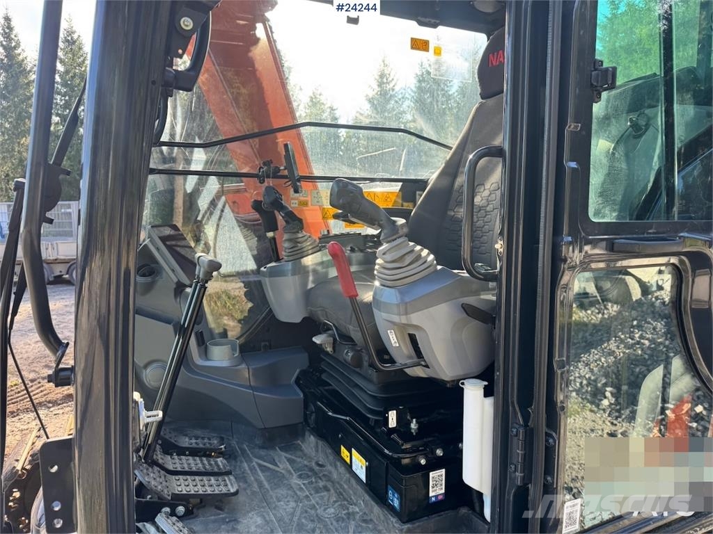 Hitachi ZX95US-7 Excavator w/ Rototilt w/ grab – 2 buckets Beltegraver