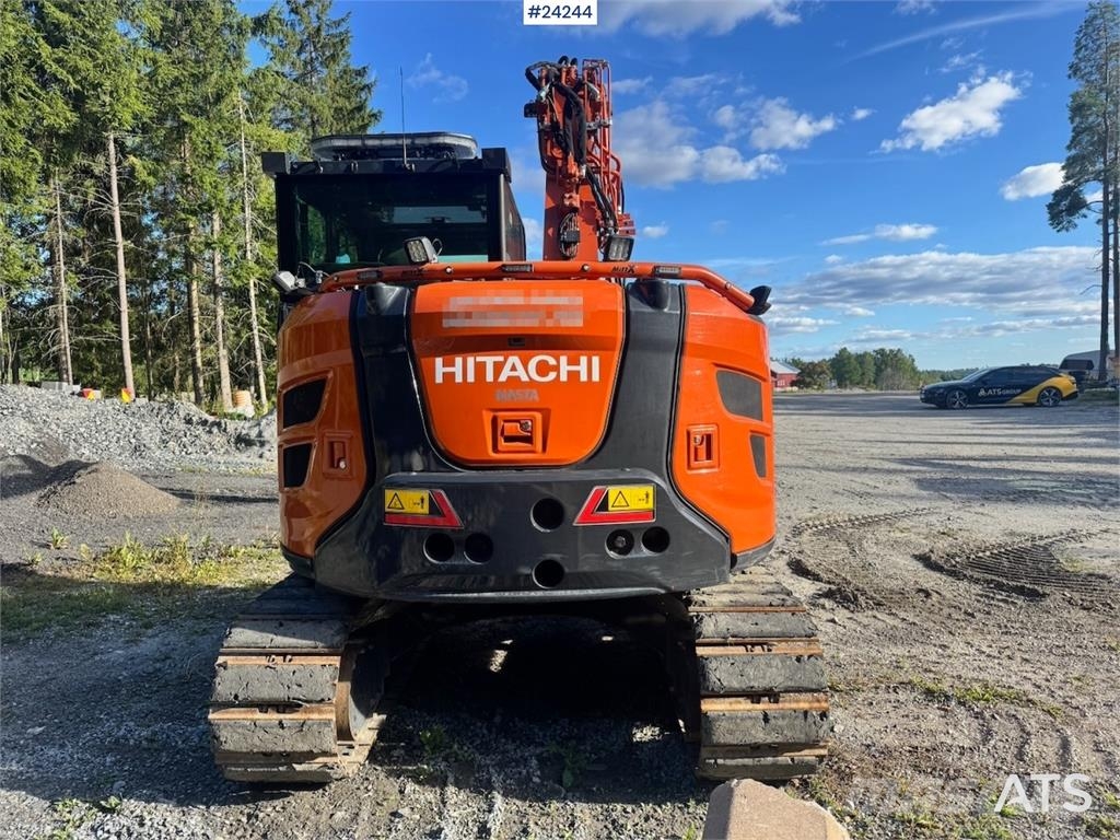 Hitachi ZX95US-7 Excavator w/ Rototilt w/ grab – 2 buckets Beltegraver