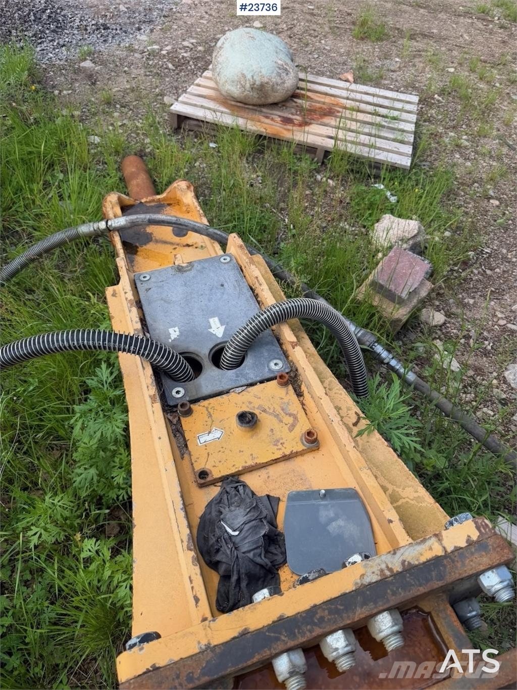 HK Spesialisten Hydraulic Breaker with S60 Coupler Kladiva