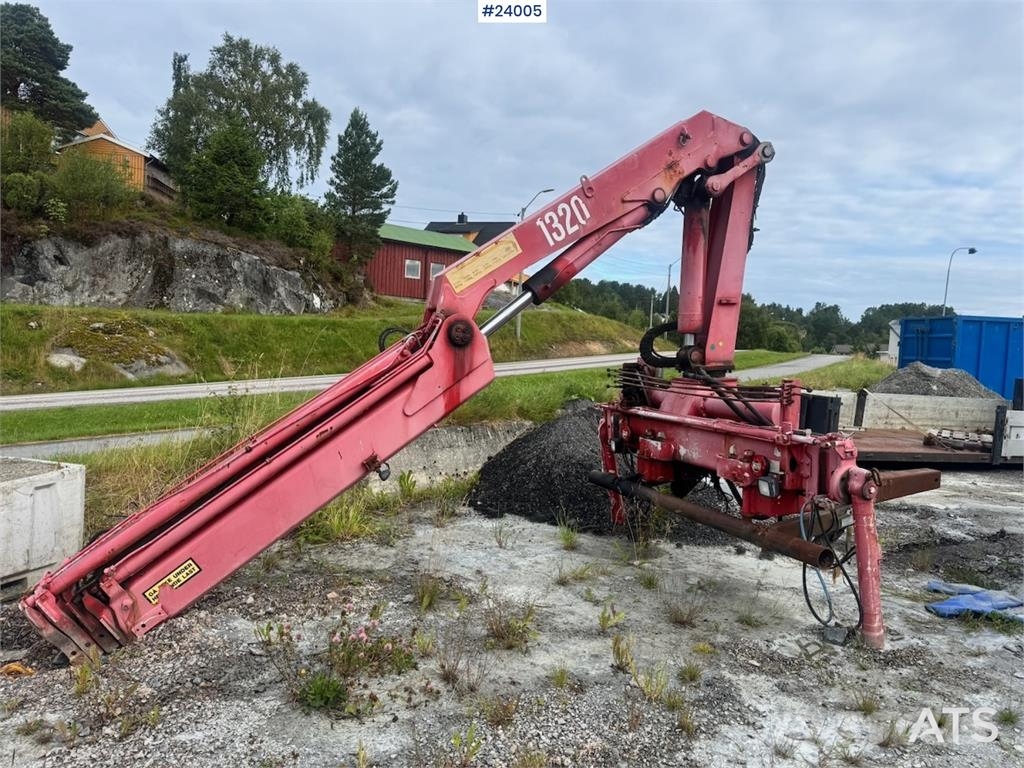 HMF 1320 Rear-Mounted Crane Overige hijsinrichtingen