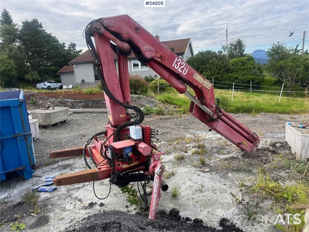 HMF 1320 Rear-Mounted Crane Overige hijsinrichtingen
