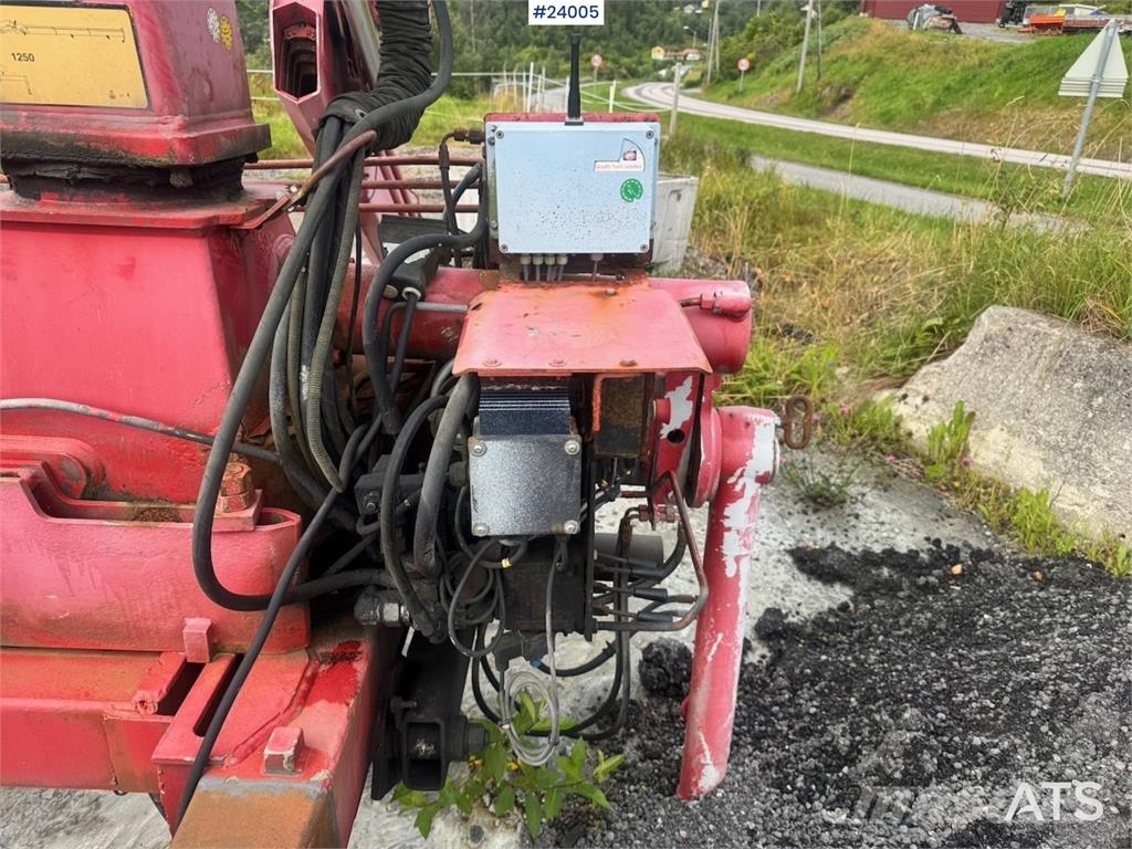 HMF 1320 Rear-Mounted Crane Overige hijsinrichtingen
