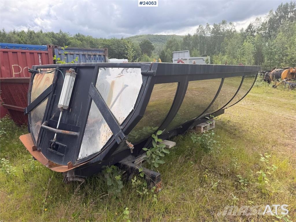 HMF P1-20 trailer with asphalt tank Otros componentes