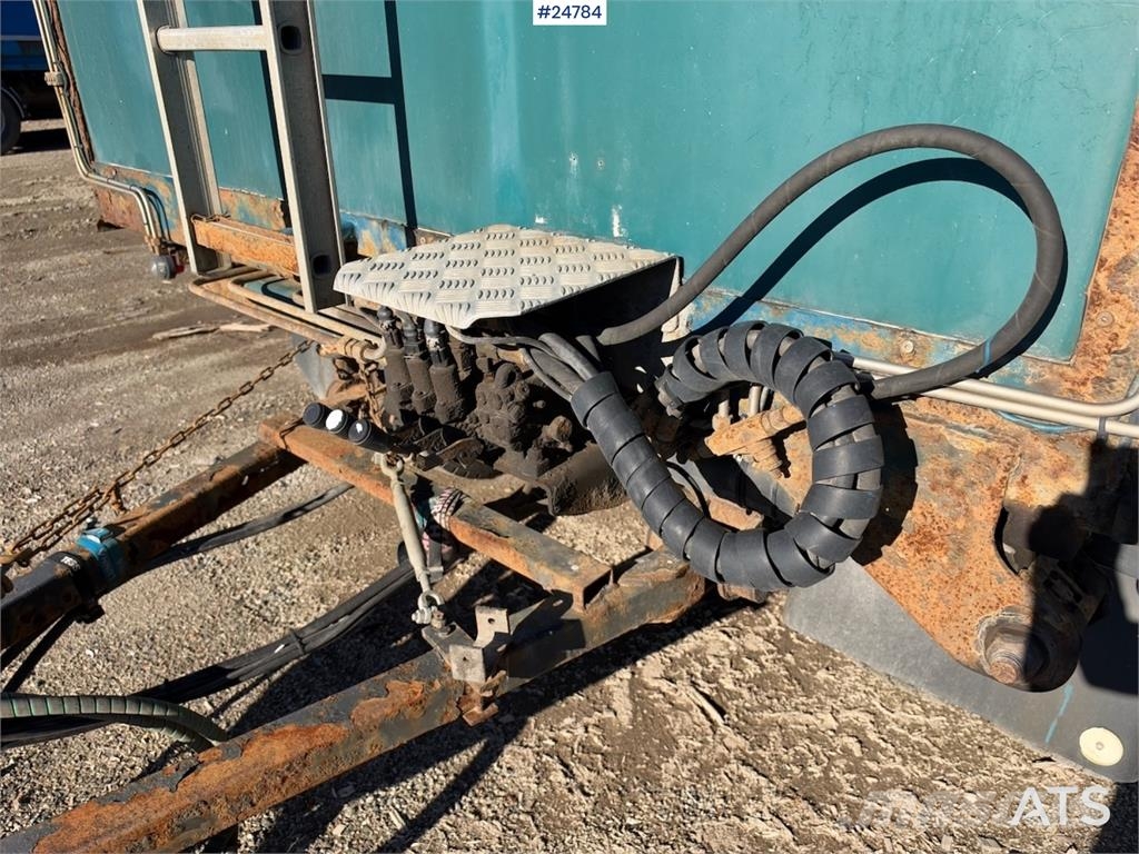 Høglund BA10 Wood Chip Trailer – Hydraulic Roof an Egyéb pótkocsik