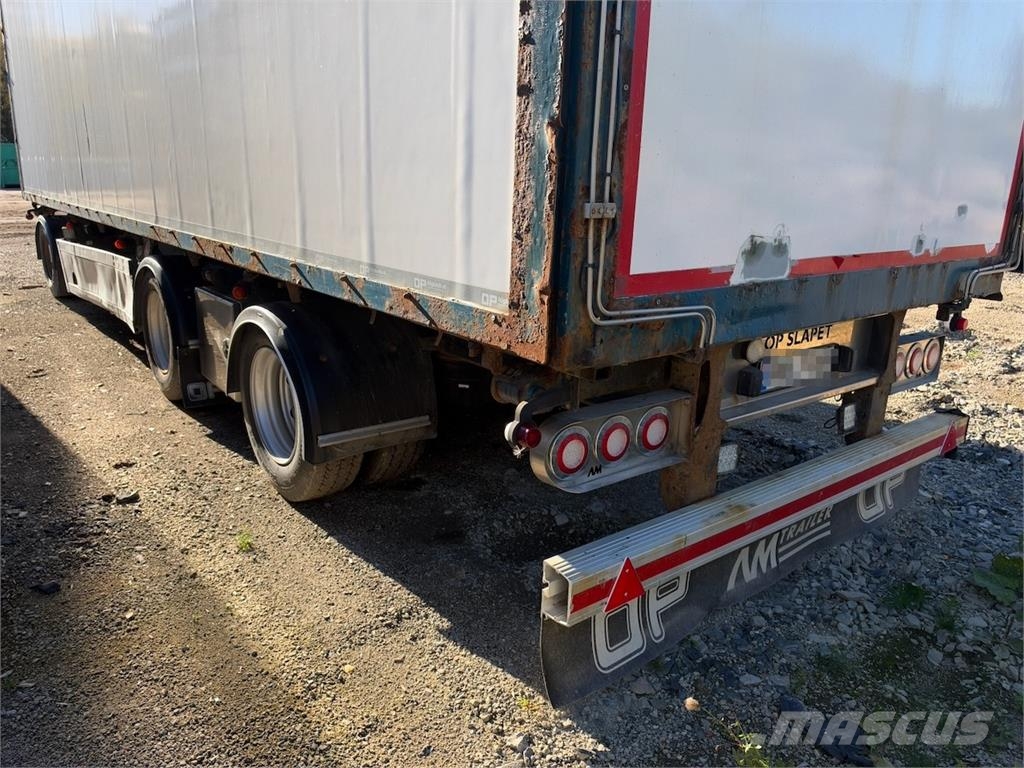 Høglund BA10 Wood Chip Trailer – Hydraulic Roof an Egyéb pótkocsik