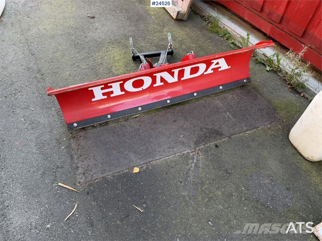 Honda TRX 520 Cross-country vehicles