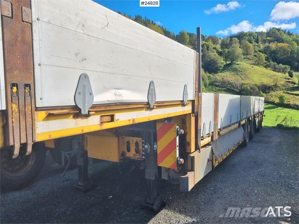 HRD 3 axle jumbo trailer with an extendable deck Andre hengere