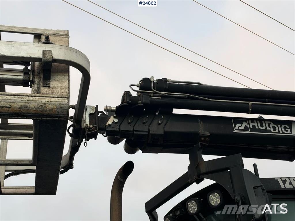 Huddig 1260B Backhoe loader with rail wheels – 3 buckets, لوادر ذات جرافات عكسية