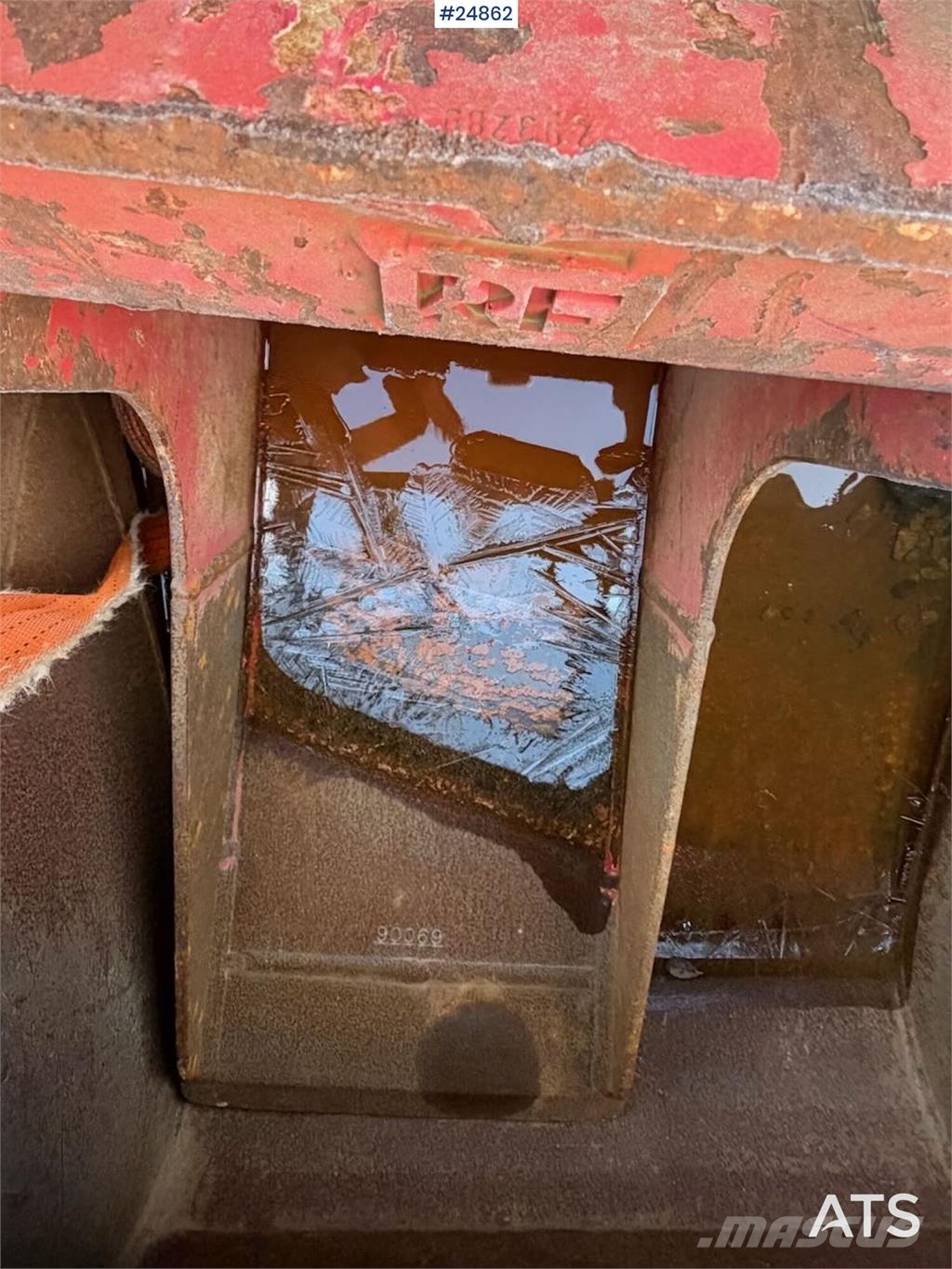 Huddig 1260B Backhoe loader with rail wheels – 3 buckets, لوادر ذات جرافات عكسية