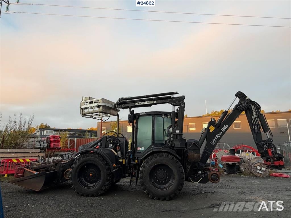 Huddig 1260B Backhoe loader with rail wheels – 3 buckets, لوادر ذات جرافات عكسية